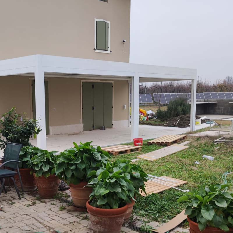 la-tappezzeria-di-modena-pergole-bioclimatiche - 3 La Tappezzeria di Modena - Poltroncina